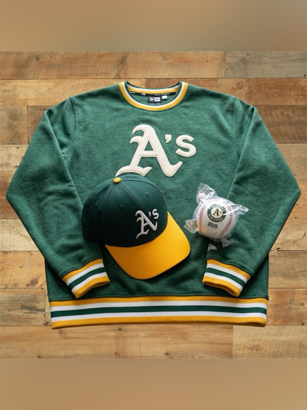 Oakland / Las Vegas Athletics Bundle: Retro Style Sweatshirt, Hat & Baseball